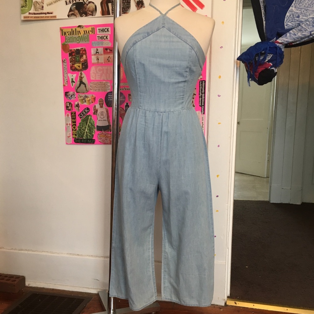 Blue Jean halter jumper, never worn, Capri style